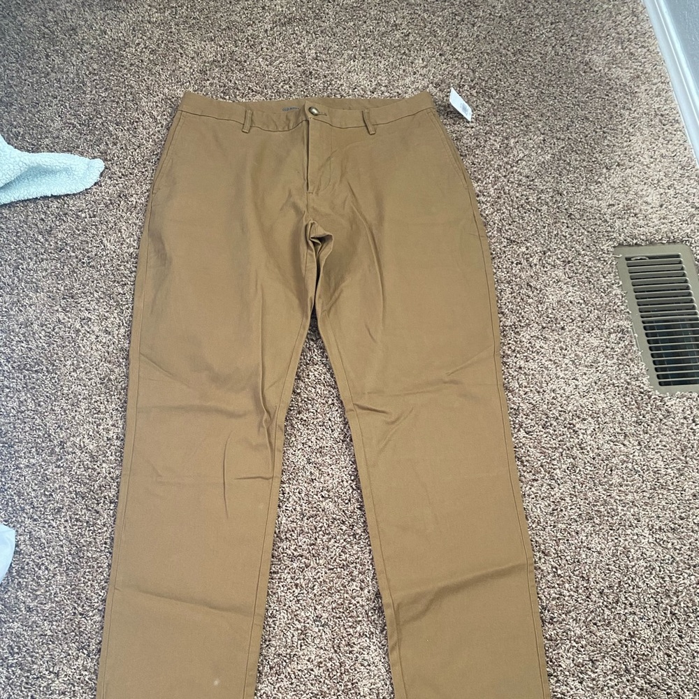 Old navy 36 by 36 athletic fit khakis